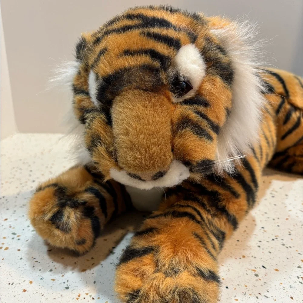 Vintage WEGO Tiger Plush‎ Stuffed Animal Korea Laying Jungle Cat 9115T